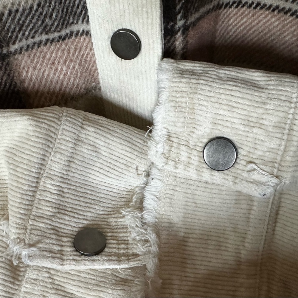 Plaid Shacket Corduroy Sleeve Jacket Cream Pink Women’s Size Small. - Picture 9 of 10